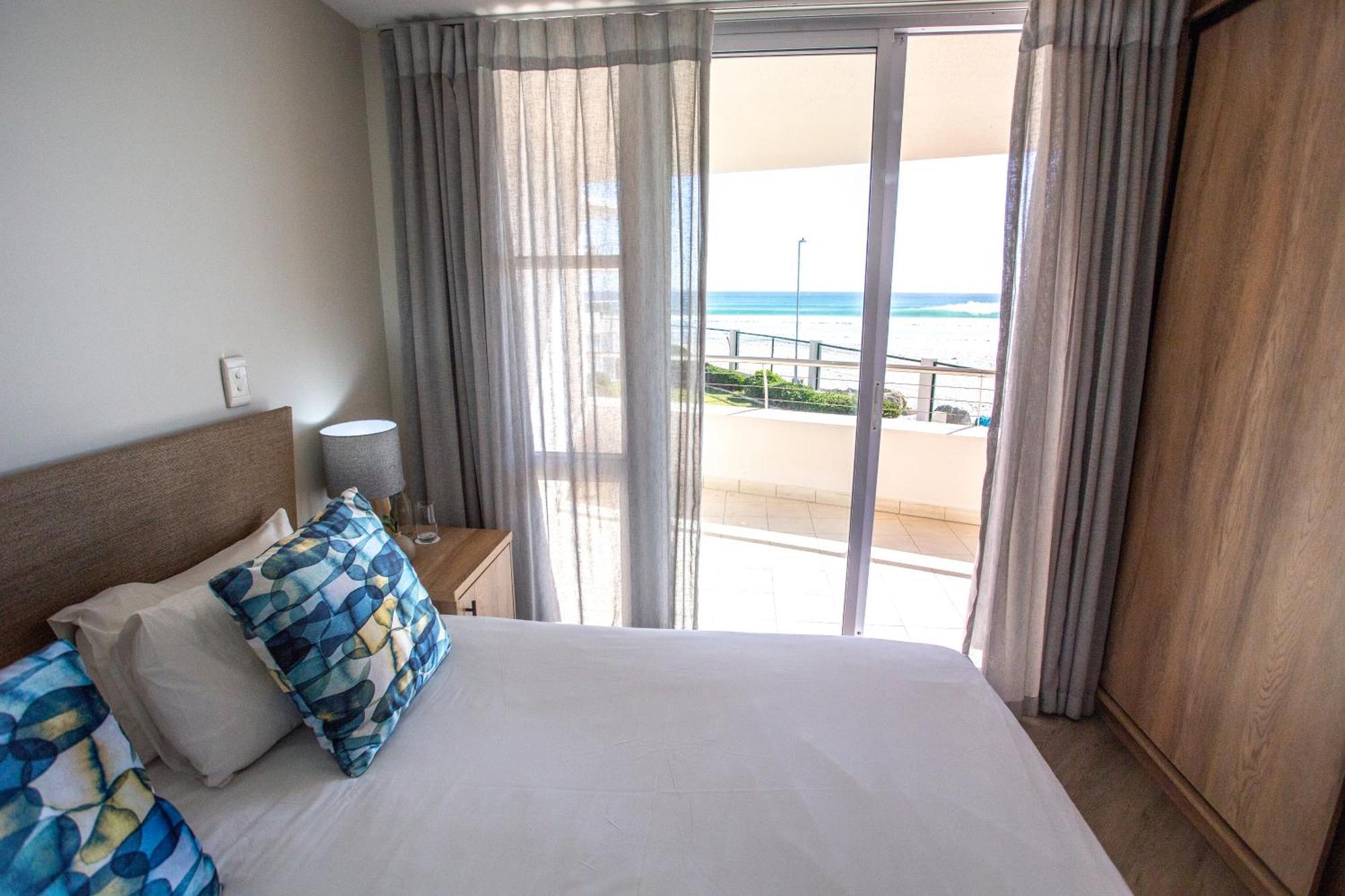 Lagoon Beach Hotel & Spa Cape Town Exterior foto